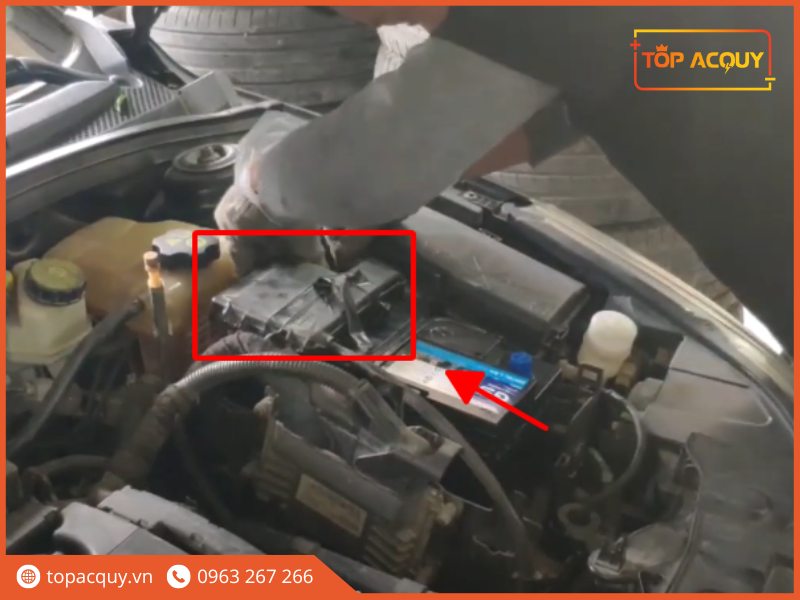 thay ắc quy xe lacetti