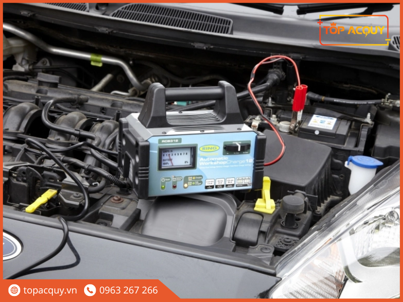 ắc quy ford focus