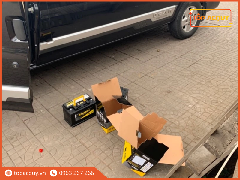 ắc quy ford transit