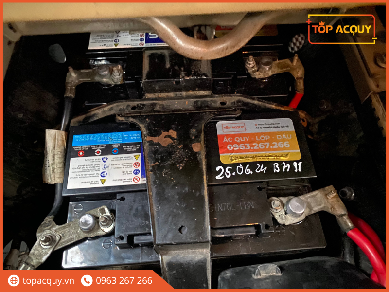 ắc quy ford transit