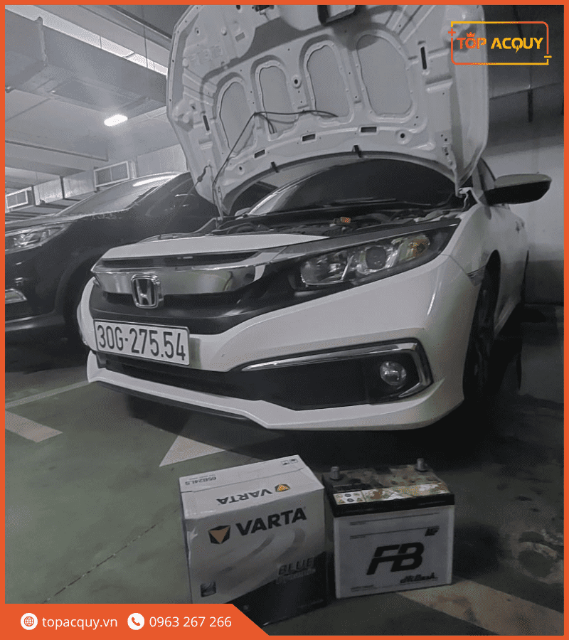 thay ắc quy ô tô crv