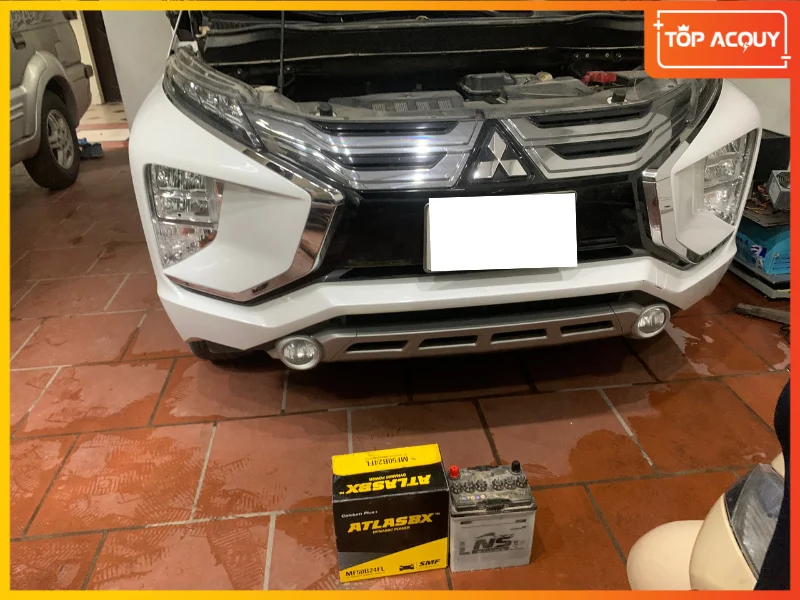 Dịch vụ cứu hộ, thay mới ắc quy AtlasBX tận nơi 24/7 cho Mitsubishi Xpander Cross