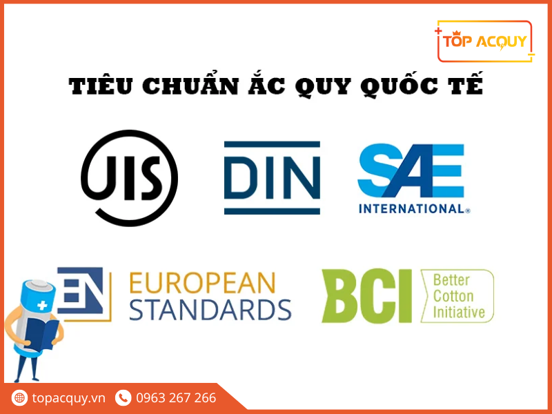 ắc quy ô tô bao nhiêu vôn