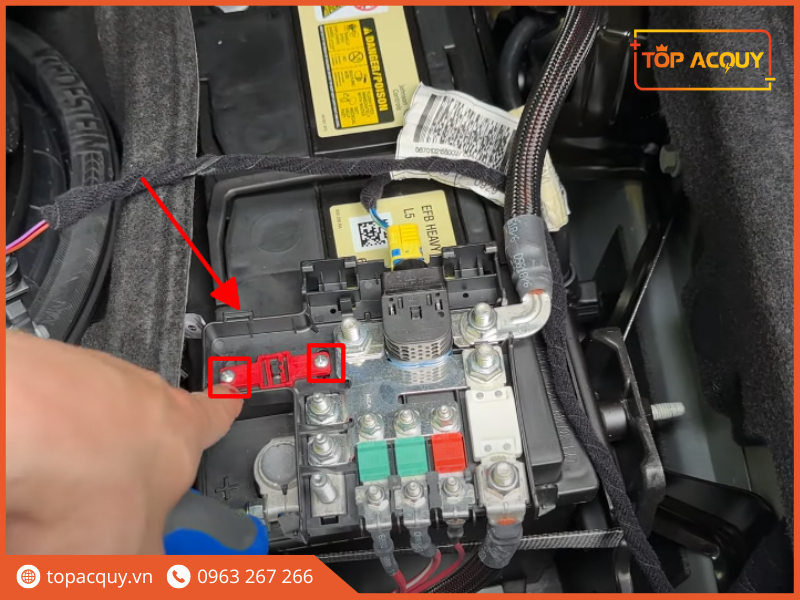 thay ắc quy ô tô Maserati