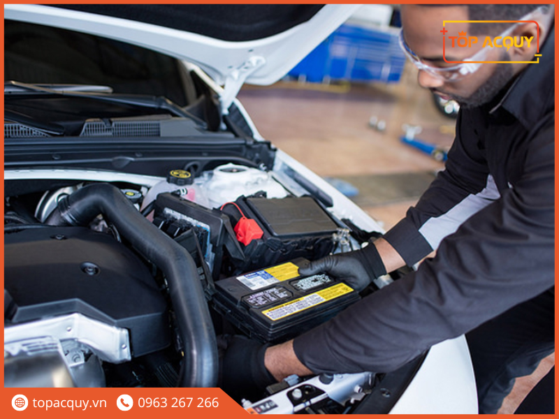 thay ắc quy Suzuki