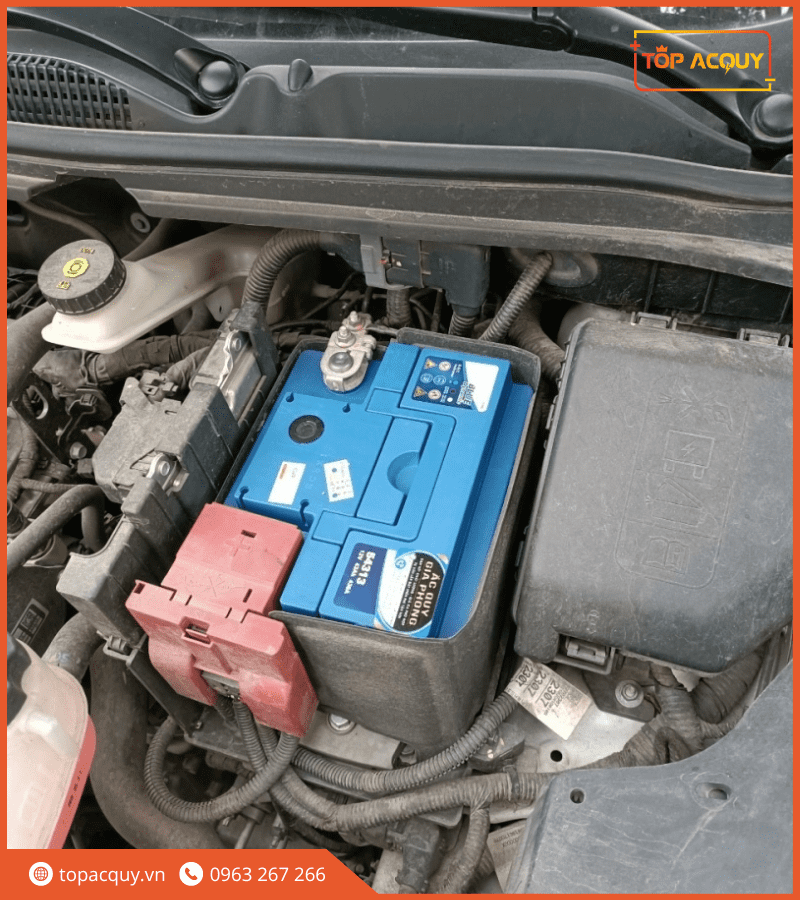 giá ắc quy xe ô tô vinfast