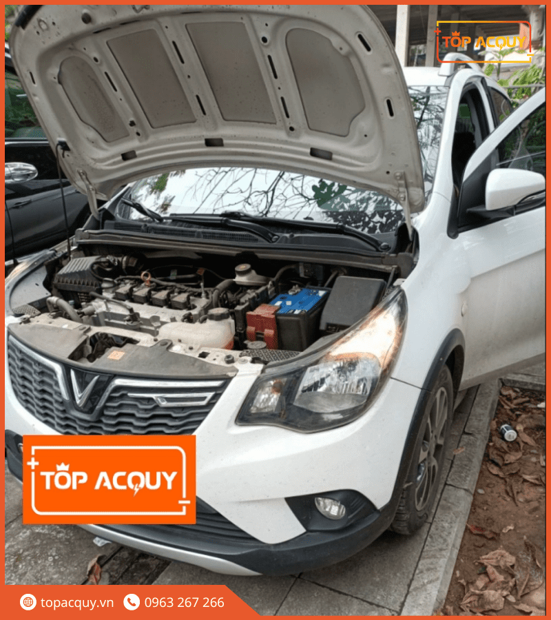 giá ắc quy xe ô tô vinfast