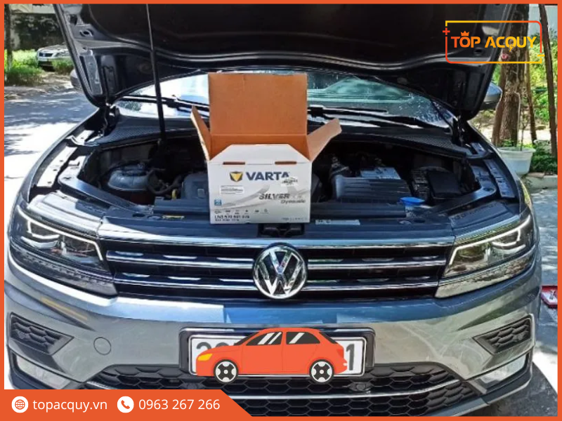 thay ắc quy xe Volkswagen