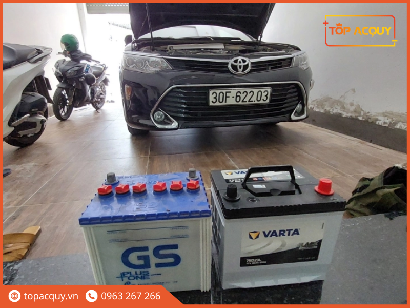 ắc quy xe camry