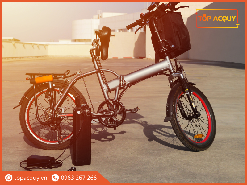 ắc quy xe máy điện bị chai