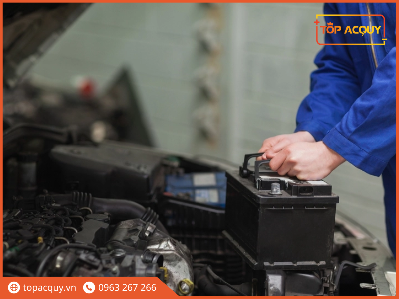 ắc quy phồng rộp