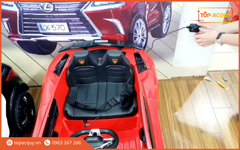 bình xe điện trẻ em