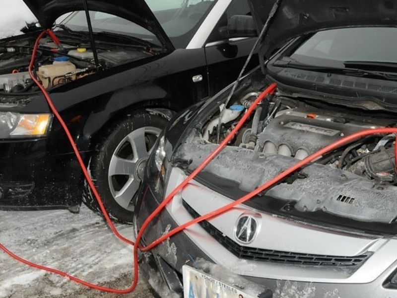 câu bình ắc quy ô tô