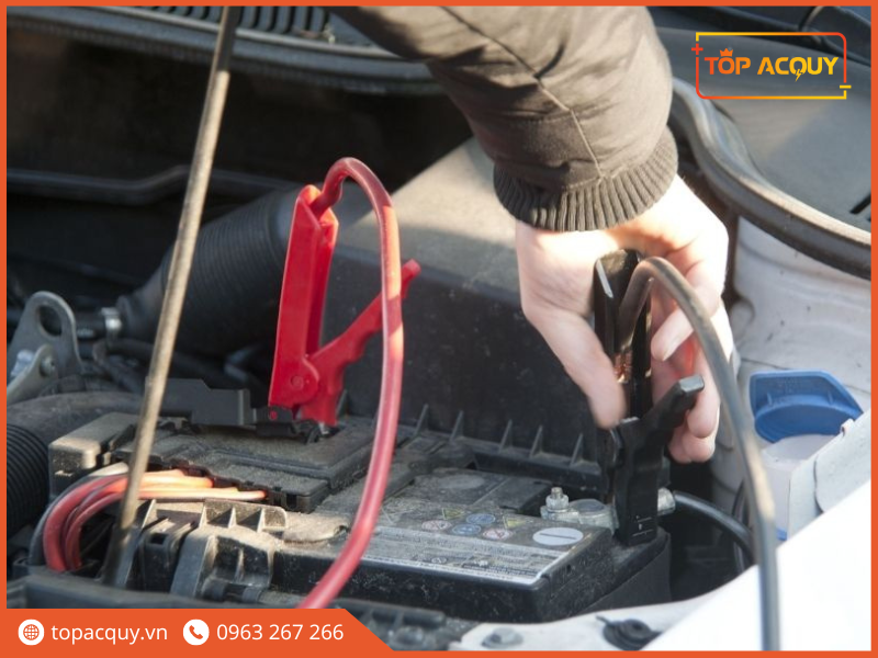 cách kiểm tra bình ắc quy 12v