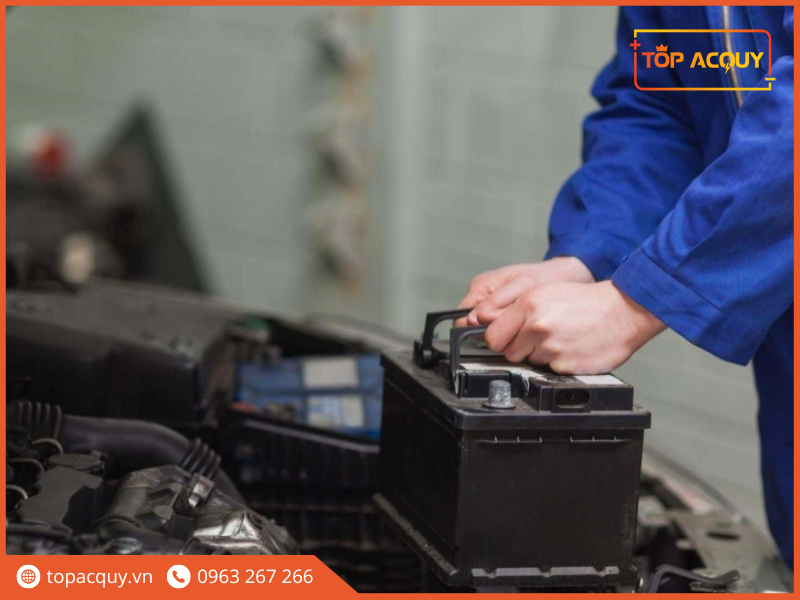 cách kiểm tra bình ắc quy 12v