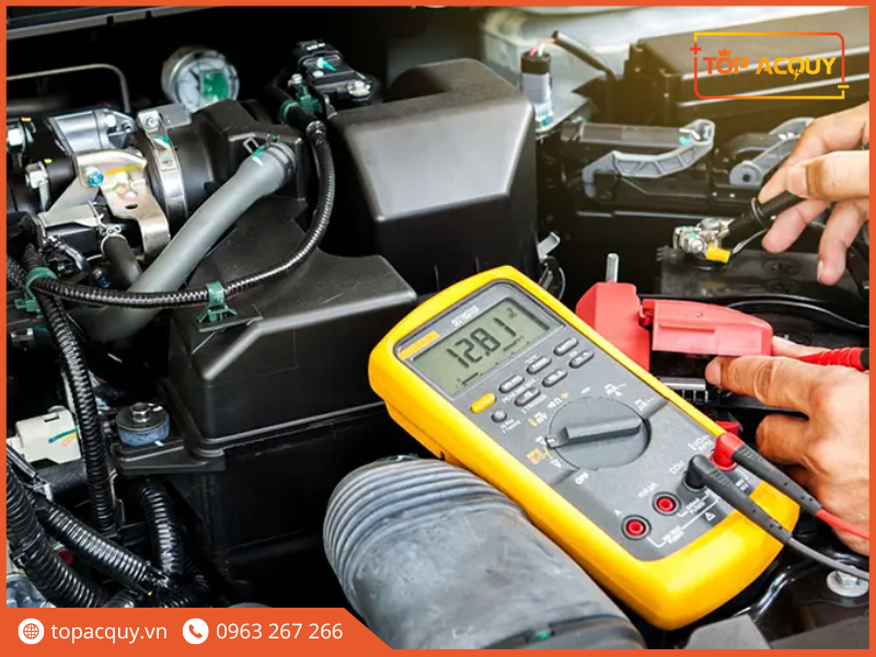 Vôn kế dùng để kiểm tra bình ắc quy