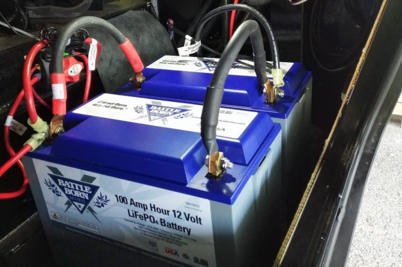 đấu nối bình ắc quy