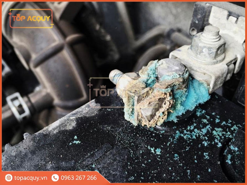 Dấu hiệu cần thay mới bình ắc quy