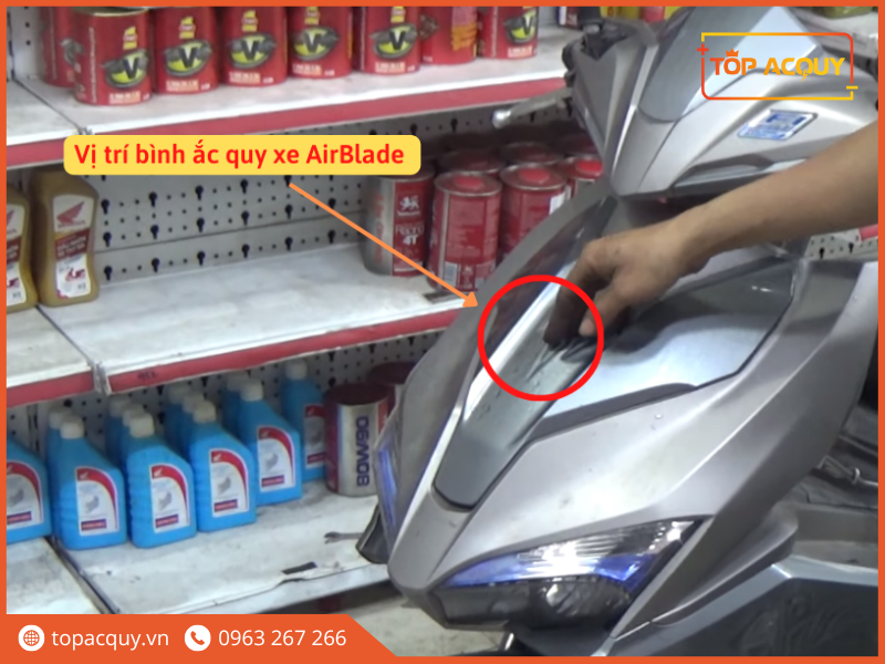 giá bình ắc quy xe máy Honda