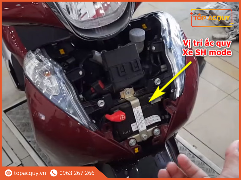 giá bình ắc quy xe máy Honda