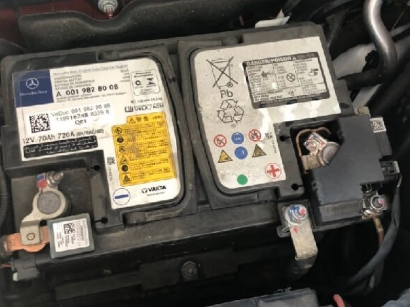 phục hồi ắc quy ô tô