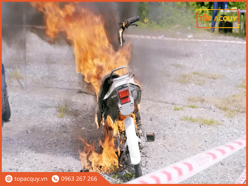 sạc xe đạp điện qua đêm có sao không