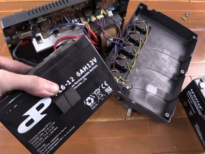 thay ắc quy cho bộ lưu điện