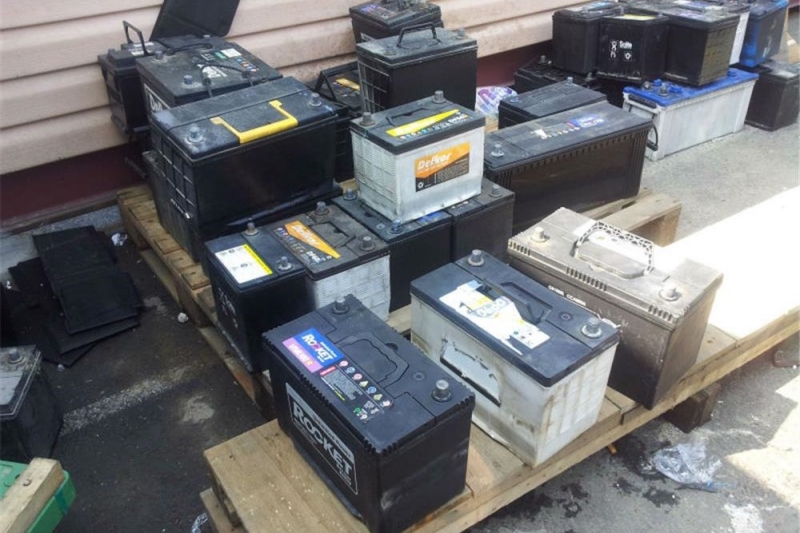 thu mua ắc quy cũ