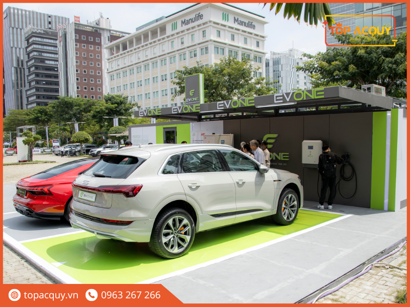 sạc xe ô tô điện Vinfast mất bao nhiêu tiền