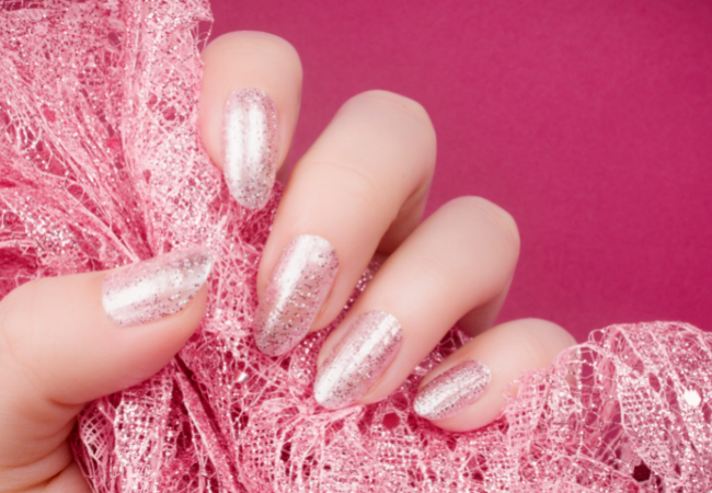 Khi làm nail bạn nên lưu ý một số điều sau