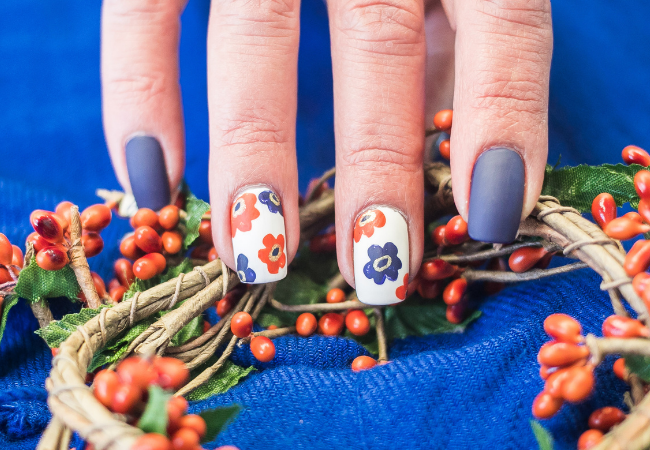 Cách chọn màu sơn móng tay cho từng loại da