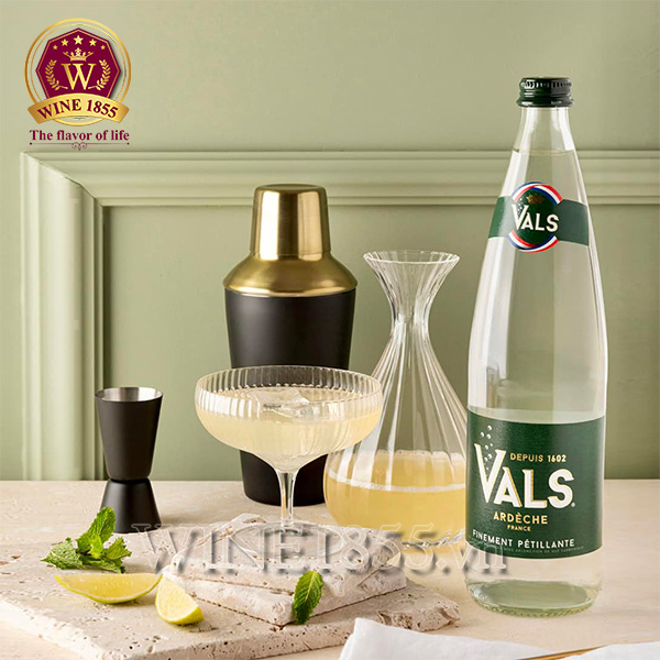 Nước khoáng thiên nhiên bổ sung ga Vals