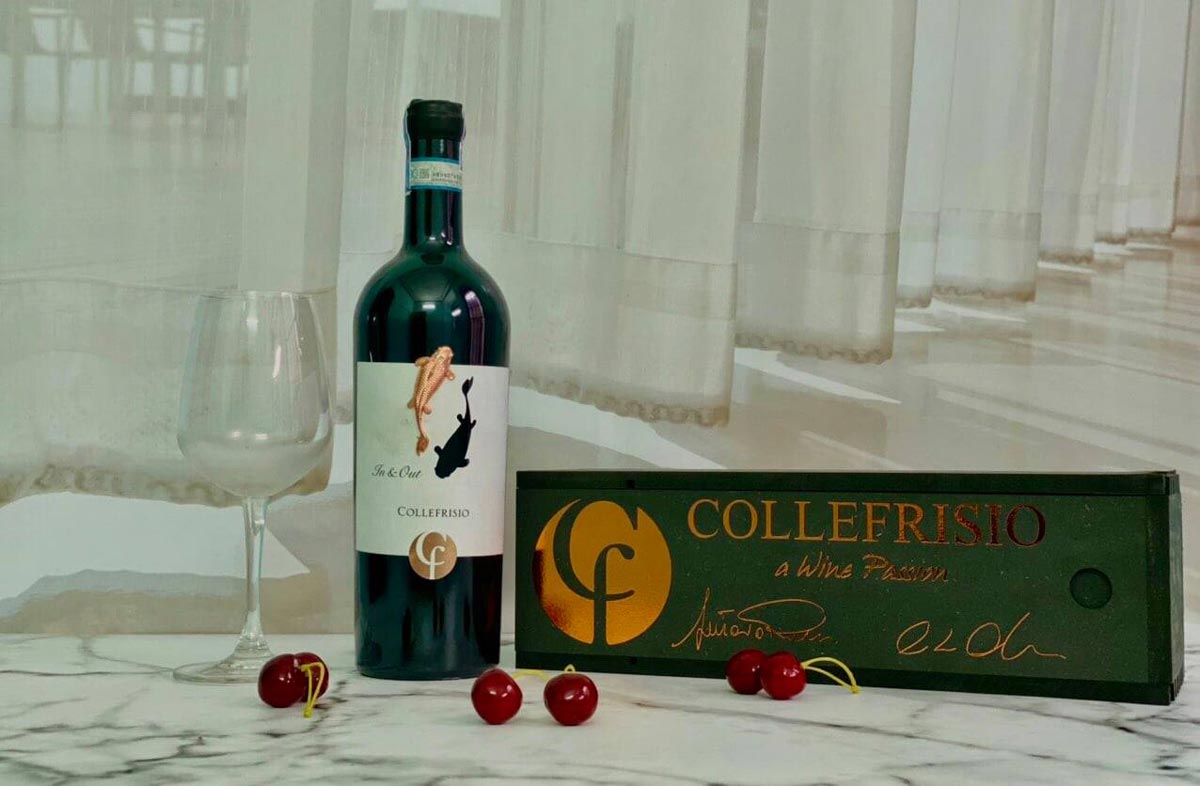 Collefrisio In & Out hay Rượu Vang Cá Chép Vàng
