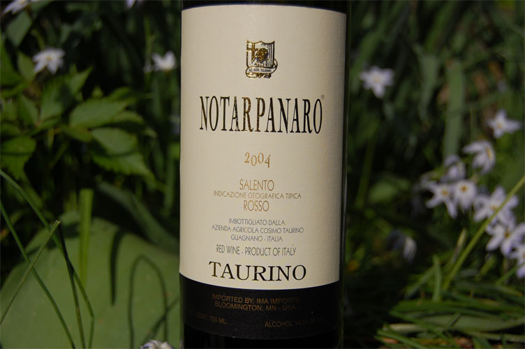 Rượu Vang Taurino Notarpanaro