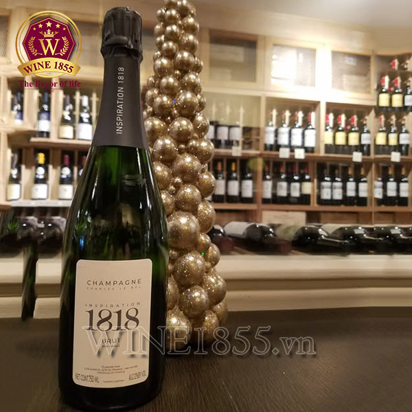 Nâng tầm trải nghiệm Champagne từ 1818.