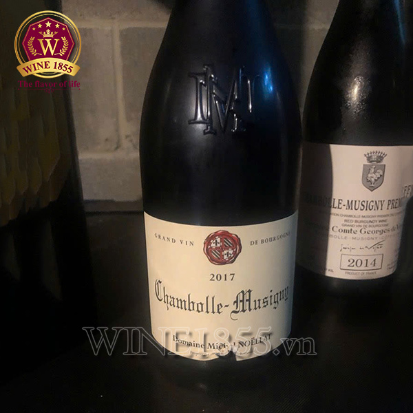 Chambolle-Musigny – Vị vang nhẹ, cảm xúc sâu.