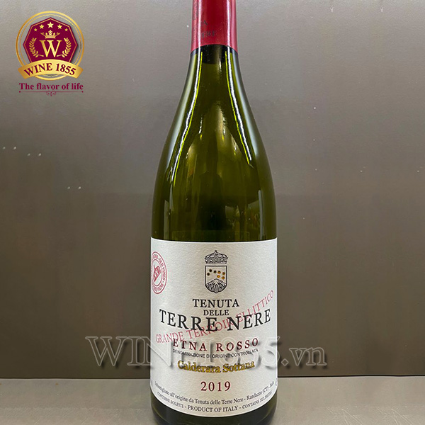 Rượu vang Ý Terre Nere Etna Rosso Calderara Sottana - Tinh túy của núi lửa, đậm đà trong từng ly rượu.