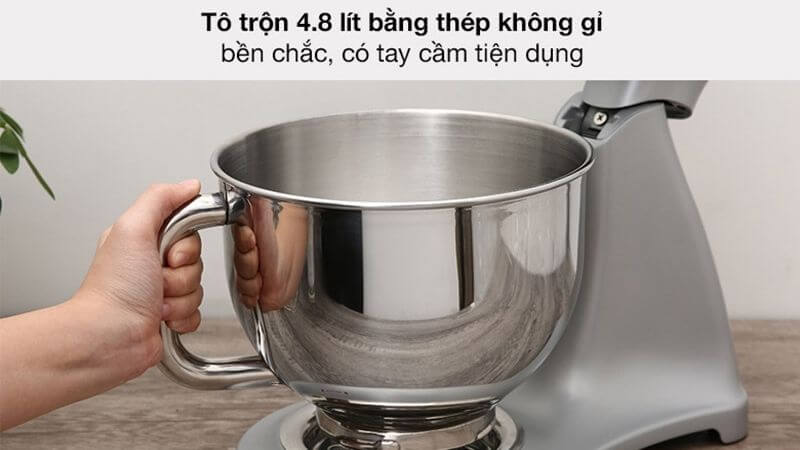 Chất liệu cao cấp của máy nhồi bột thương hiệu smeg