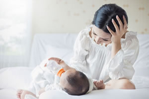 Sau khi sinh ăn gì để có nhiều sữa cho con bú và tốt cho sức khỏe của mẹ