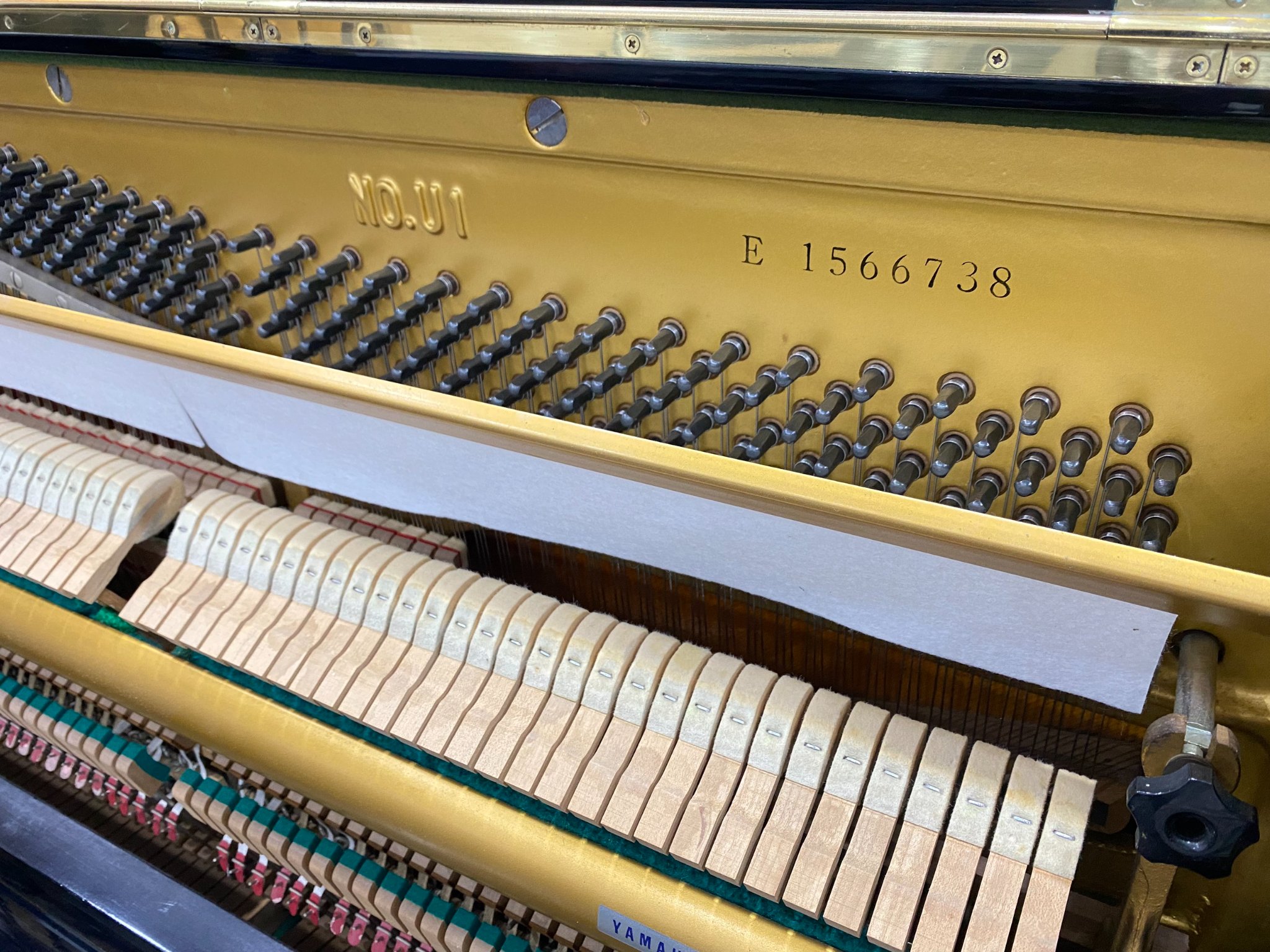 piano cơ yamaha u1e