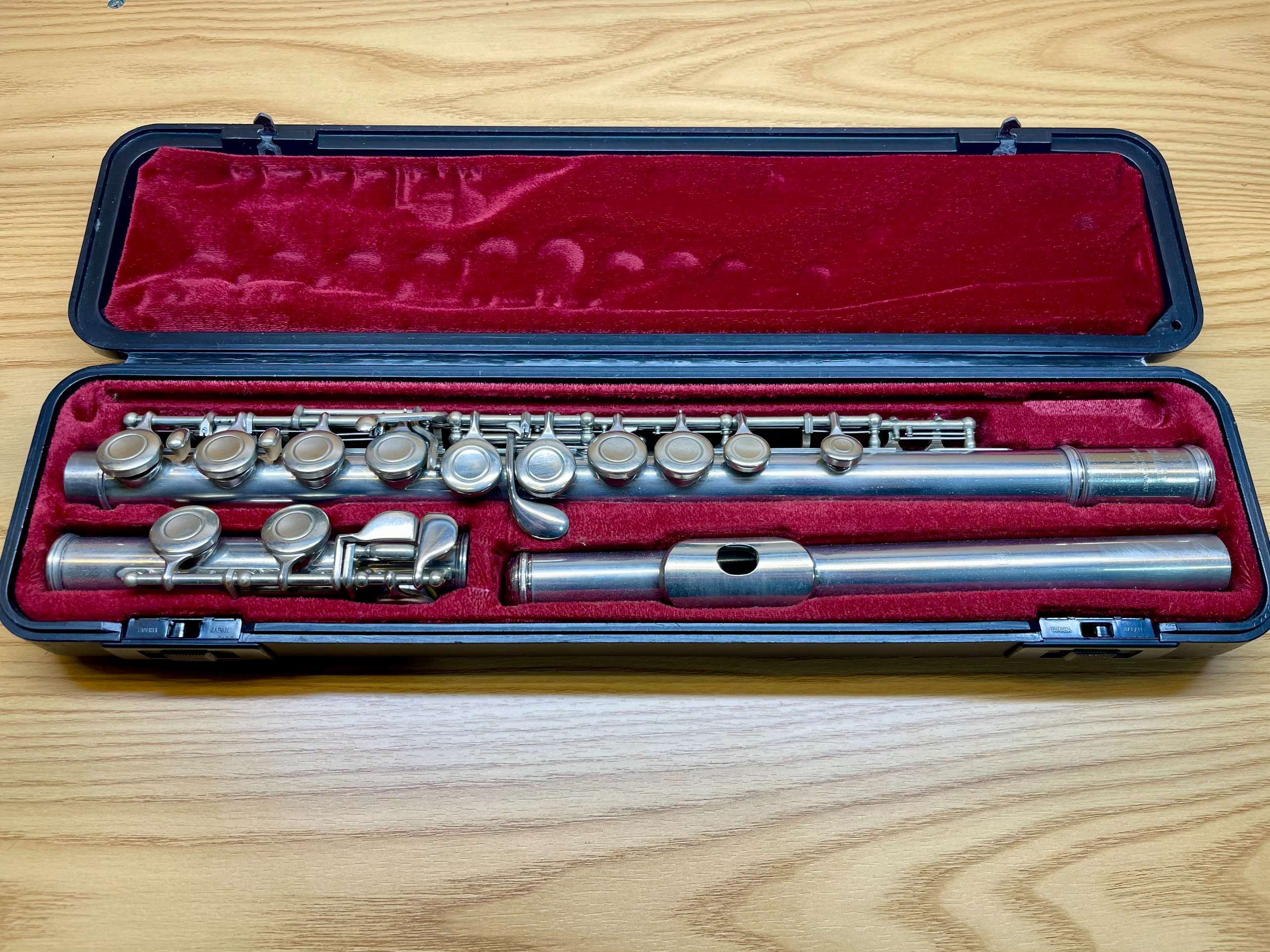 Flute Yamaha YFL211