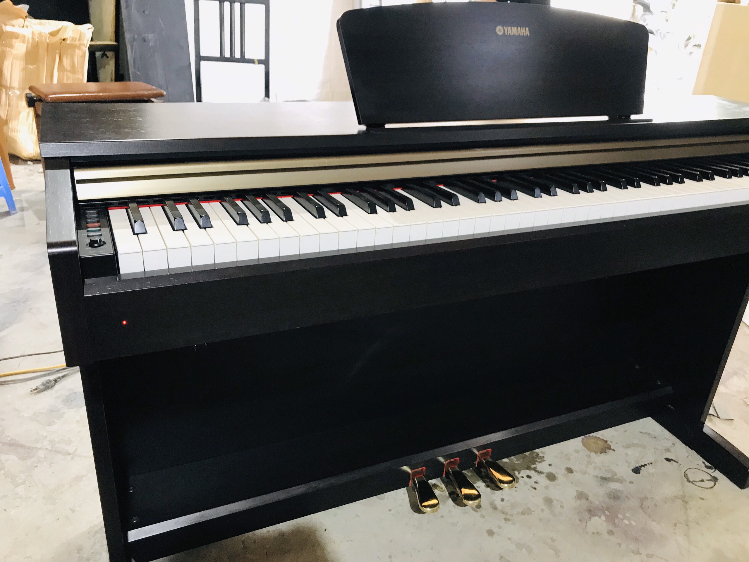 PIANO YAMAHA YDP151