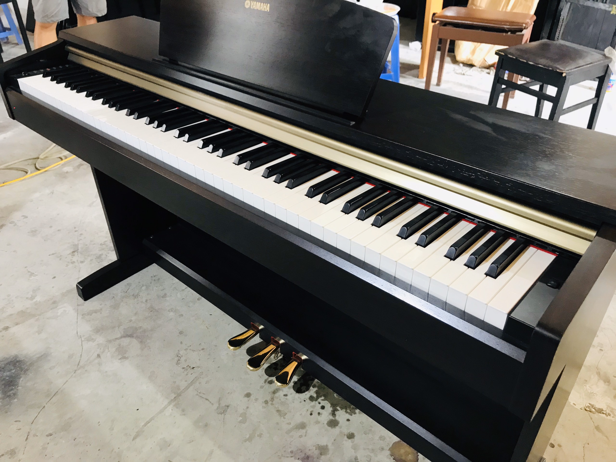 PIANO YAMAHA YDP151