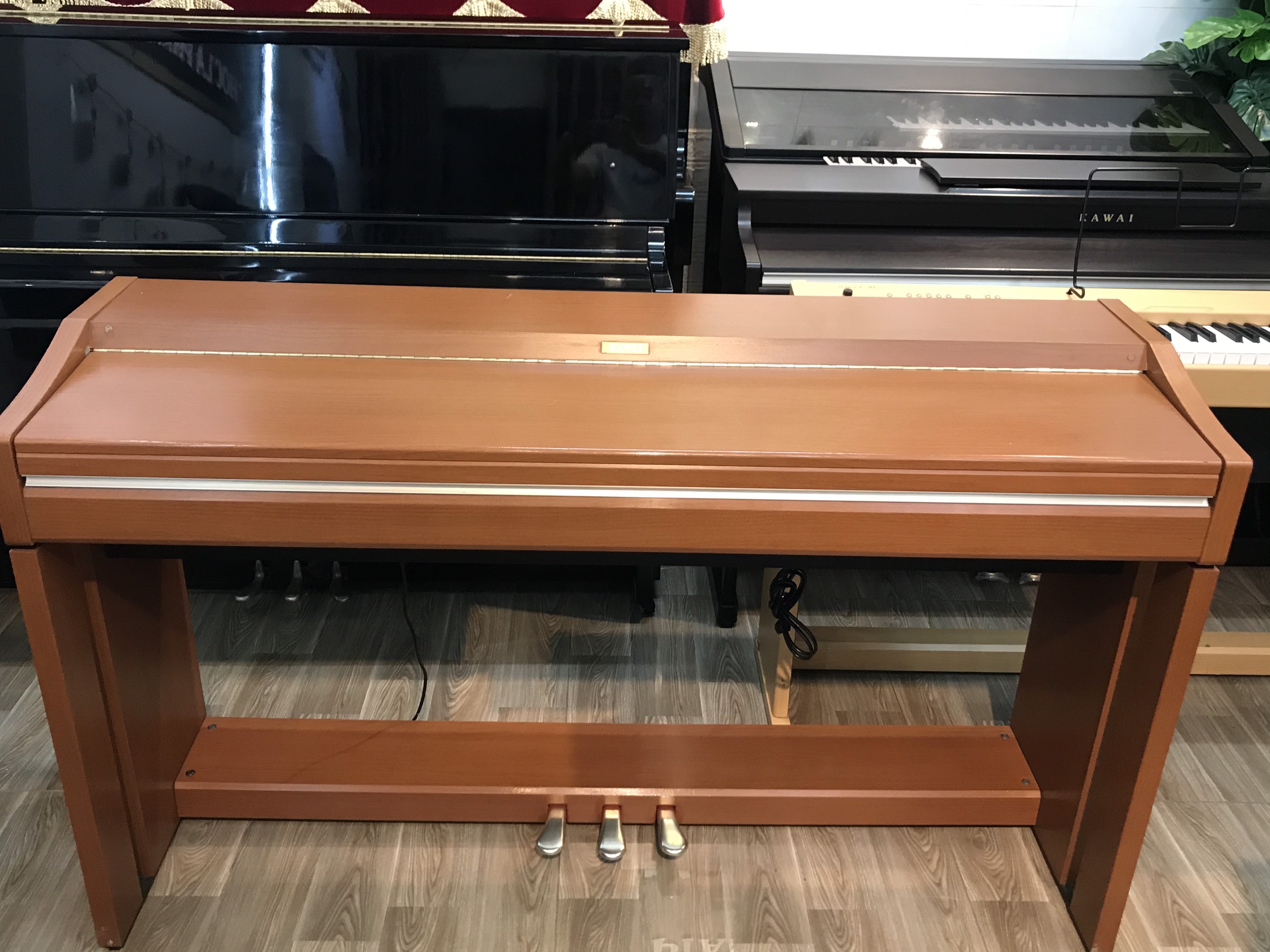 Piano kawai L5 - stmusic