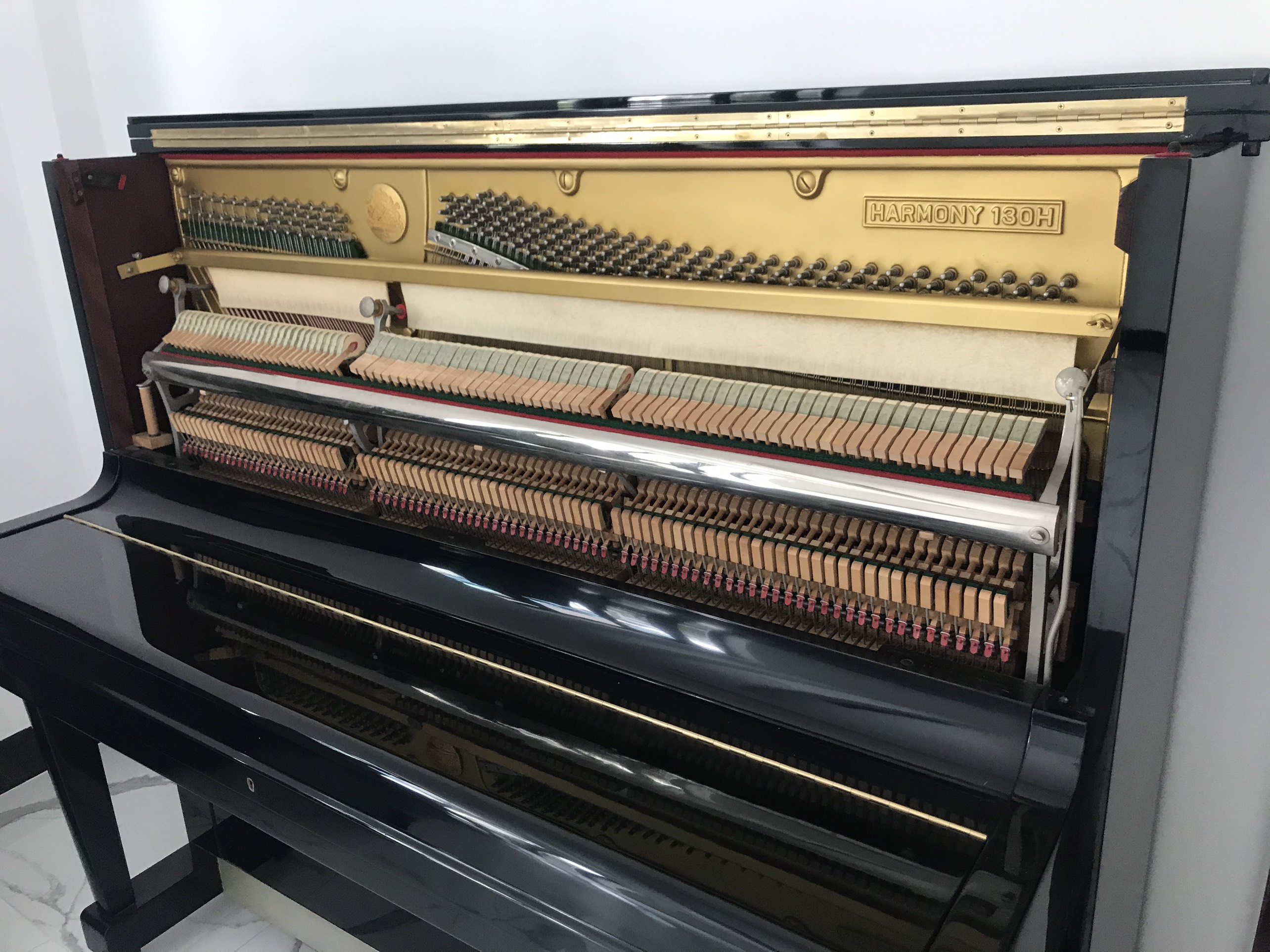 Piano Harmony 130H