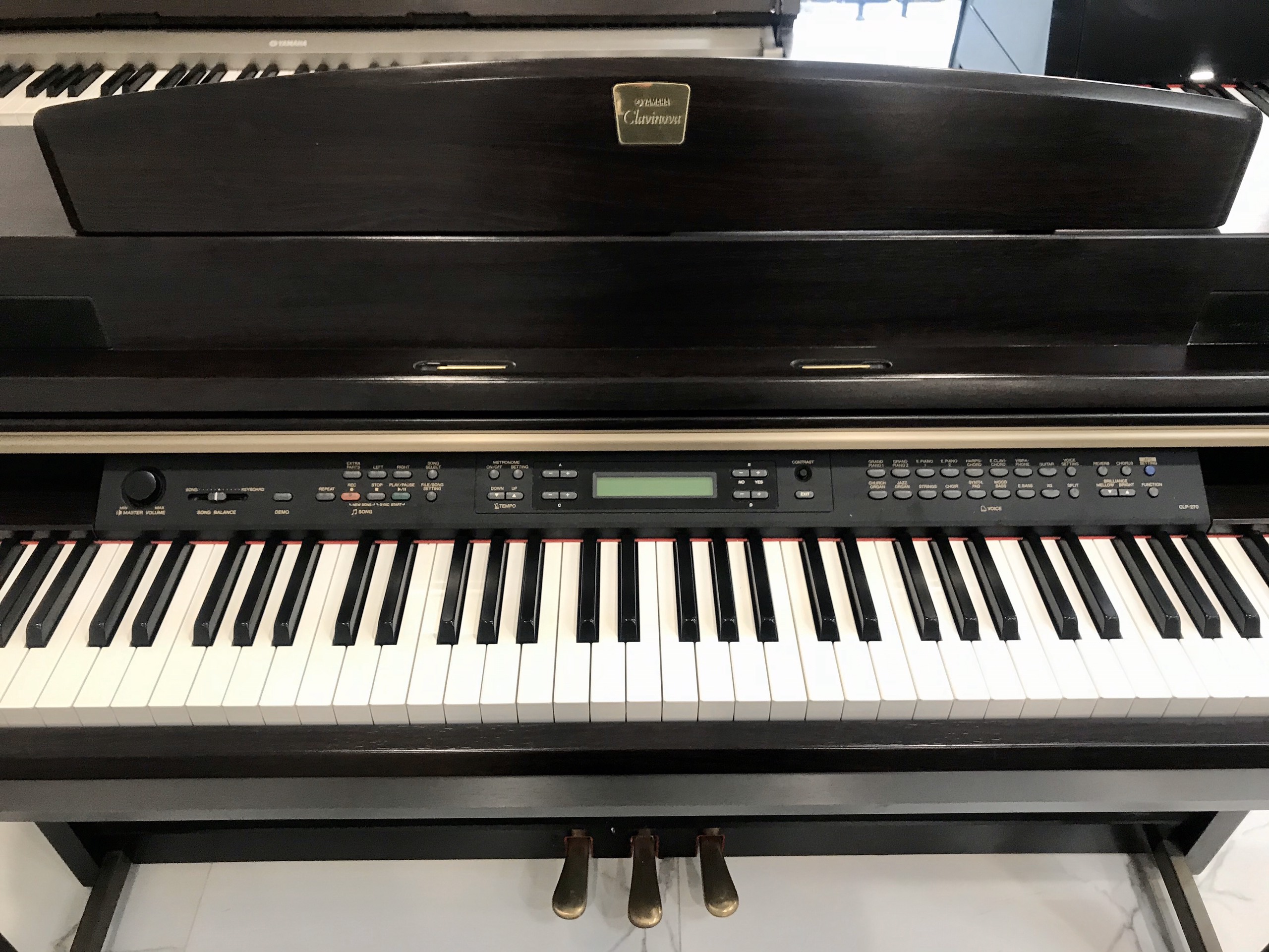 piano yamaha clp270