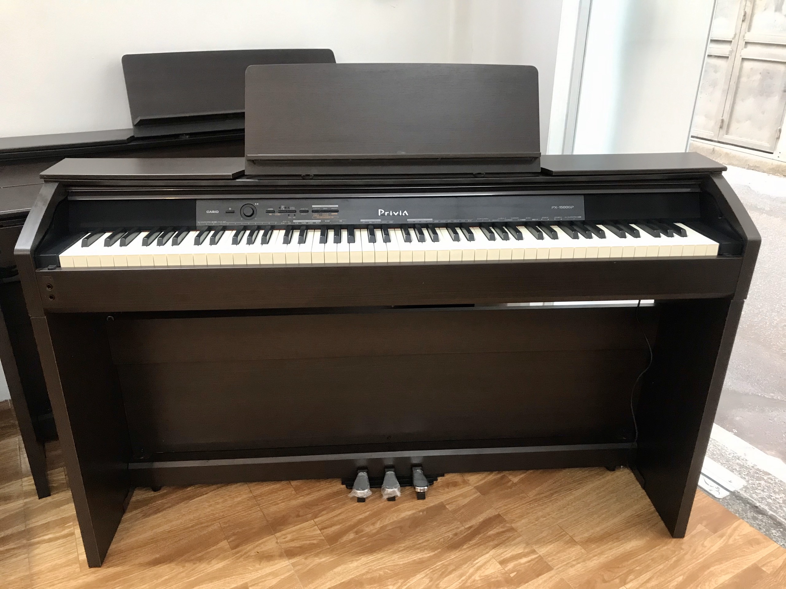 Piano điện Casio PX-1500GP