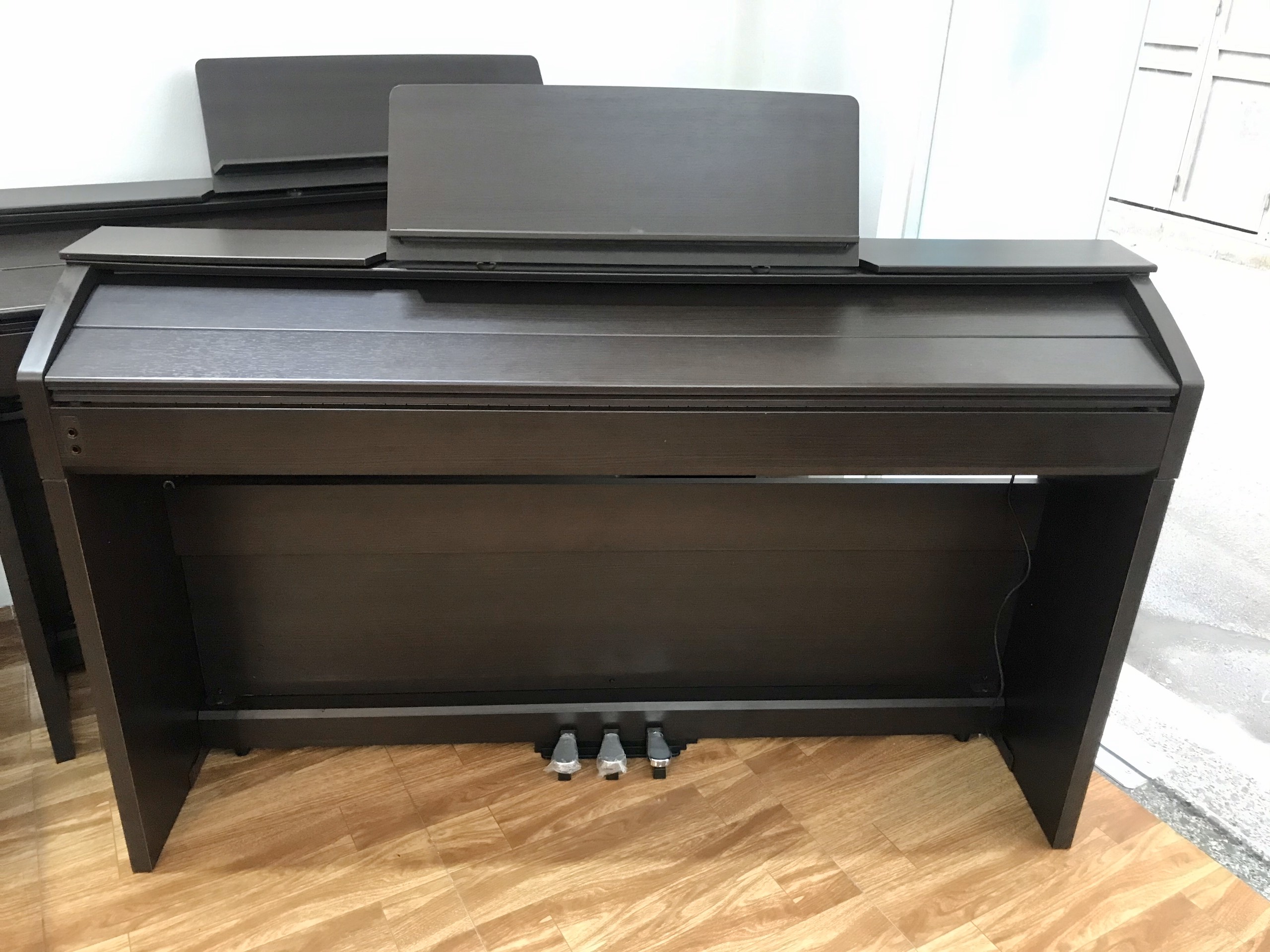 Piano điện Casio PX-1500GP