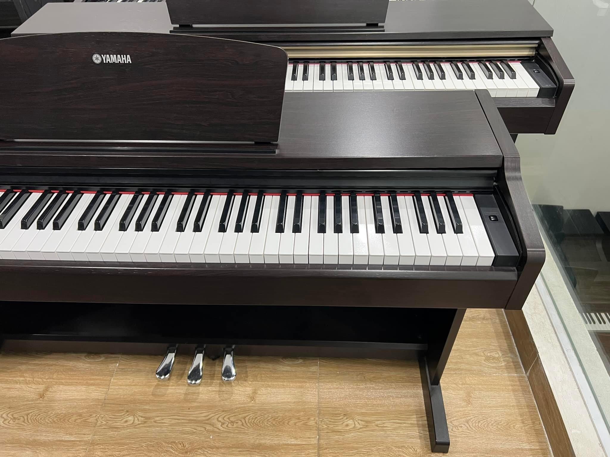 Yamaha YDP131