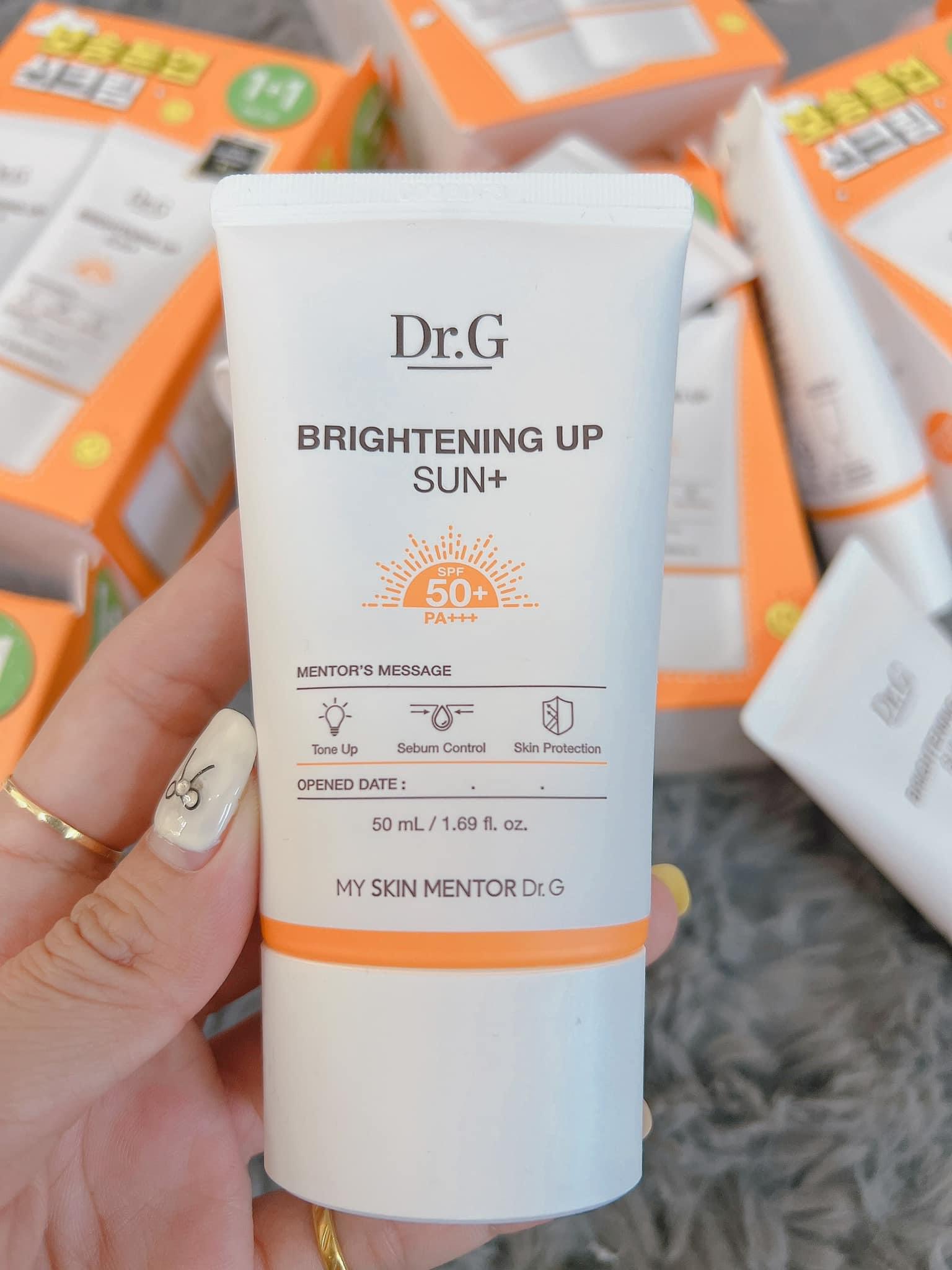 Kem Chống Nắng Dr.G Brightening Up Sun+ SPF50+ PA+++ Dưỡng Sáng Da 50ml